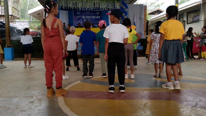 dance a grade4 pupils