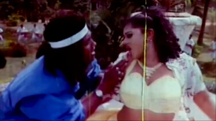 Ami Tomar Dhol Tumi Dholokwala  আমি তোমার ঢোল তুমি ঢোলক ওয়ালা  Moyuri  Liton  B