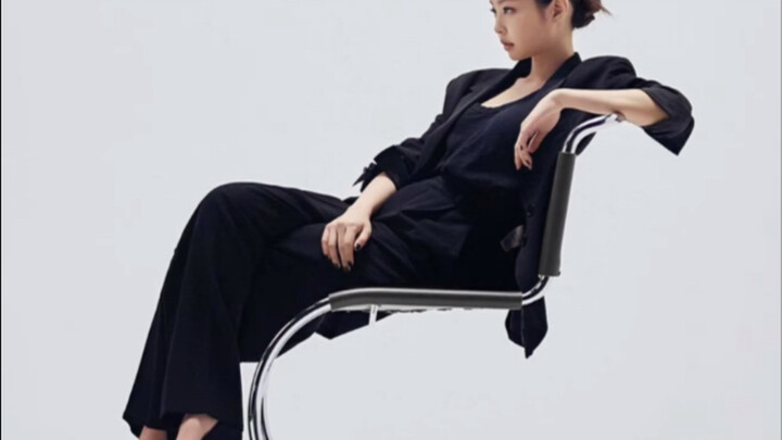 Let’s congratulate this successful woman—President Kim, who, in less than two years since founding O