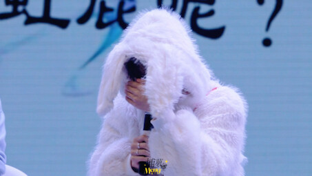 Fresh faceplant incoming! Aaaaaa! Wu Tao!! Don’t be so cute!!!!