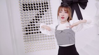 [Xiao Yuyu] Do you like senior girls or junior girls?