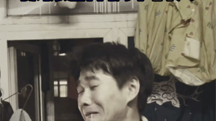 لدى الآخرين عضلات بطن مقسمة إلى ستة أجزاء، لكنني مذهول...