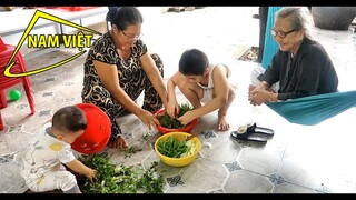 Sơn Hà chuẩn bị bữa cơm cho Bà Cố [Nam Việt 1793]