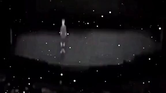 ahahahah bat pati yung alien nadamay? 😂😂😂🤣🤣😅