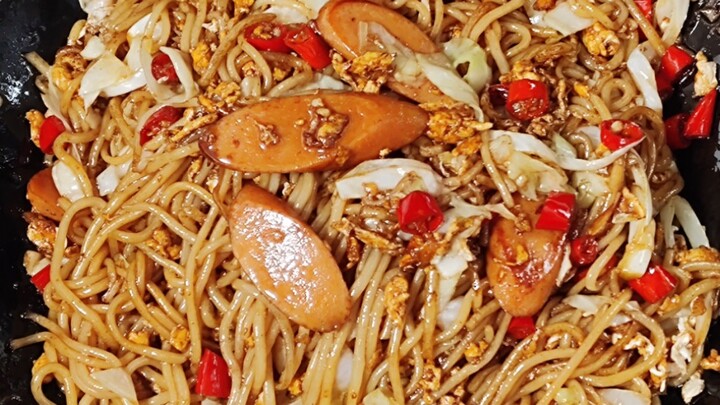 Too bad you’re not from Jiangxi—you wouldn’t understand the joy of Jiangxi fried rice noodles!