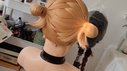 A wig that looks like a woven flower basket?