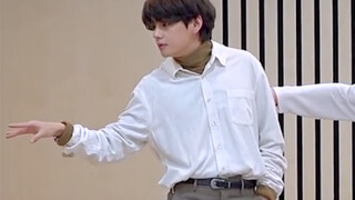 【Kim Taehyung】201219 ‘Dynamite’ trong MMA (Phiên bản Dance break) Kim Taehyung quay trực tiếp phiên 