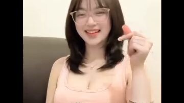 ending nya cukup menyakitkan🤨
