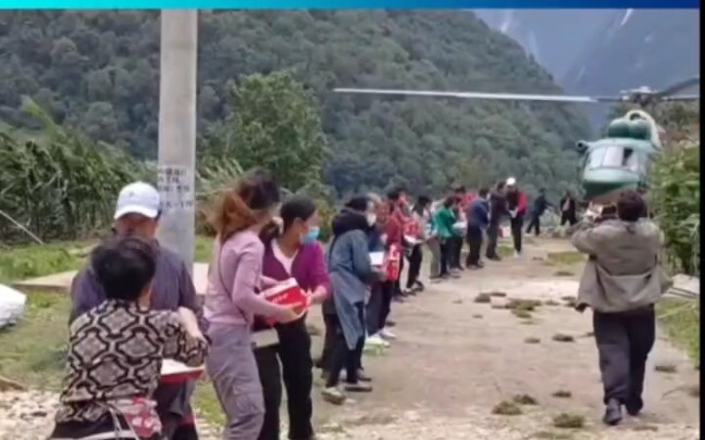 أسقط حقل الذرة الخاص به ليسمح للطائرة المروحية بالهبوط: “ما أشعر بالندم.. إذا كان الناس على وشك المو