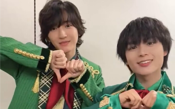 和💗🧡 一起学Merry舞