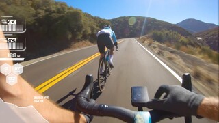 هناك دائمًا نسيم أو اثنان في هذا العالم، يملآن أحلامي المئة وثمانية آلاف.