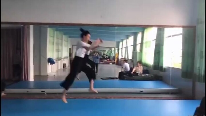 วินาทีก่อน: เจ๋งมาก วินาทีถัดมา: ฮ่าๆๆ