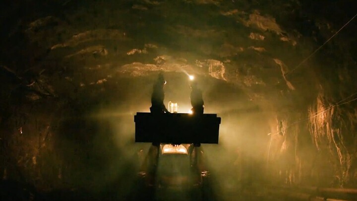 Watch the disaster movie “The Core” in one sitting