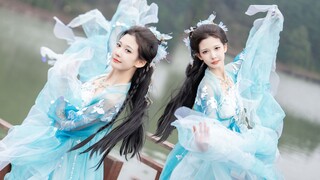 一抹湖蓝，点破青山！山水间的《桃花俏》美哭了！