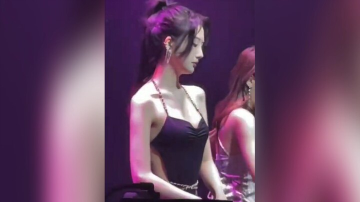 ดูเหมือนจะเขินอาย...แต่จริงๆ แล้วจับจุดได้แม่นยำ!!