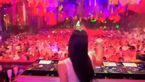 🎧🎧