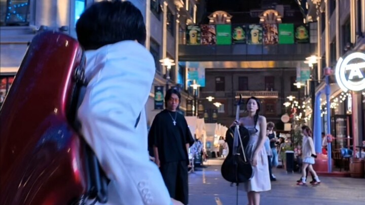 Dekat dengan wajah, buka Lagu Eksekusi Angin Emas