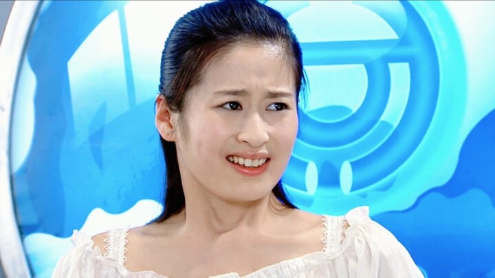 He always plays such funny roles!