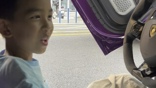 At this moment, you understand the meaning of being young and promising