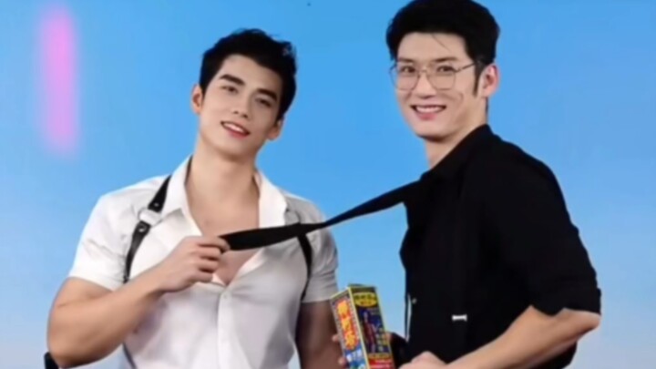 Bagus sekali, model pria Kelapa Sawit tidak menjual barang, malah melakukan ini ya?!