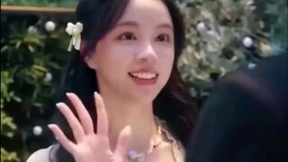 Review Phim: TỔNG TÀI TUỔI TRẺ TÀI ba cân ba cân bốn | Ami Review