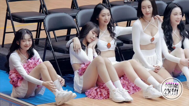 ทีมเชียร์ลีดเดอร์ T-L001