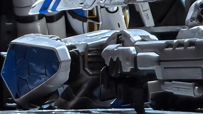 Saya rasa saya melihat Manatee Gundam yang asli!