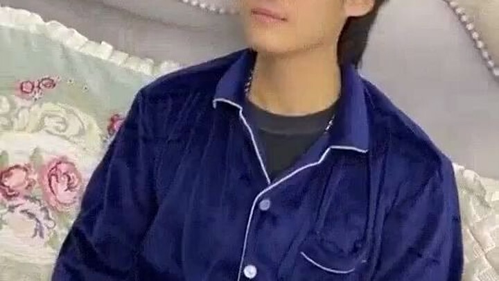 小伙网瘾挺重