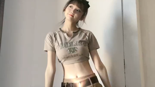 “甜系女神”