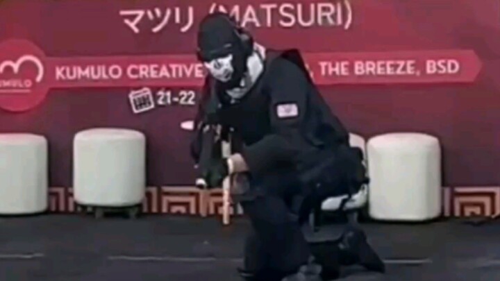 Coswalk as Ghost