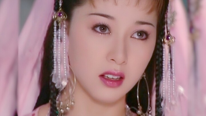 “出道就演绝色美人，可惜短暂的演艺生涯她很快就退圈了。”