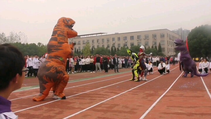 [The High School Affiliated to Hangzhou Normal University] That day the whole school turned into lig