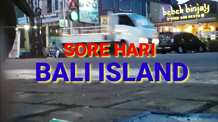 BALI PULAU DEWATA 1000 PURA