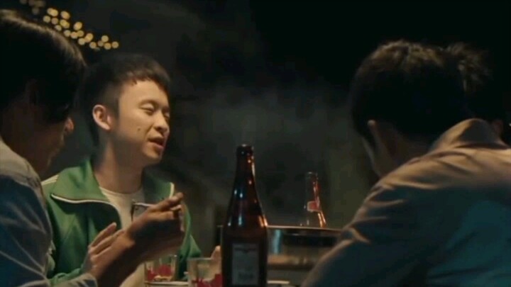 A young man time-travels and accidentally meets Xiao Ma; upon hearing his famous name, he’s instantl