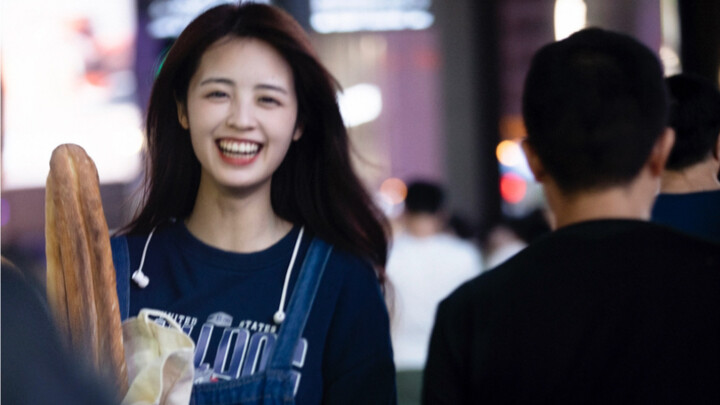 Nghe nói nụ cười có thể thay đổi một người?