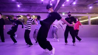 这舞室围圈跳LiteFeet的氛围也太棒了！Jaeyong编舞No Guidance