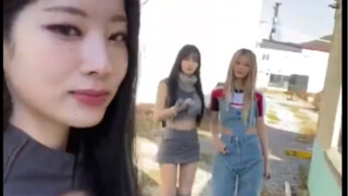 TWICE街头蹦迪——《Set Me Free》
