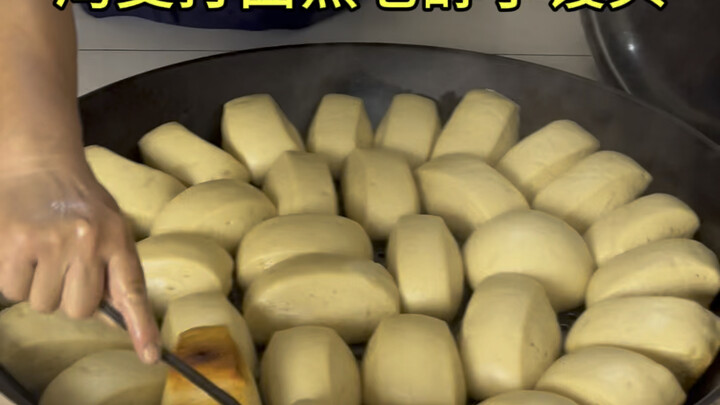 Today, my mom milled her own grain into flour and steamed old-yeast buns—every bite is rich with the