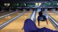 FUNNY BOWLING FAILS #shorts #6 #bowlingfails #bowlingfail #fails #funny #failcompilation #fail #fun