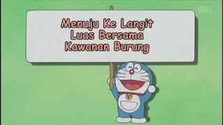 Doraemon menuju ke langit luas bersama kawanan burung