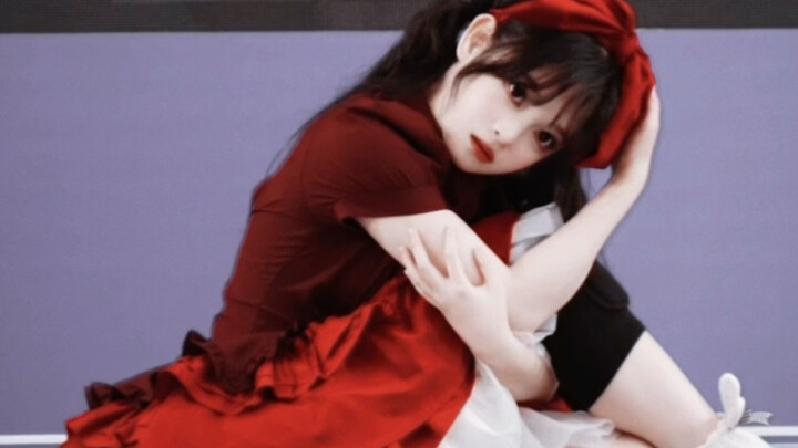 หลังจากผ่านไปหนึ่งปี ก็ได้เต้นเพลง Franken no Hanayome อีกครั้ง ความทรงจำค่อยๆ ละลายราวกับครีม