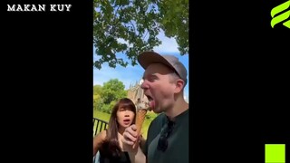 Reaksi Bule Ketika Pertama Makan Eskrim di Indonesia