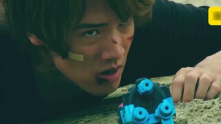 How did E-Snake come back to life? [Kamen Rider Build// Ryuga Gaiden]