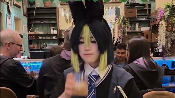 Cảm nhận giá cả ở New York nhưng phiên bản cosplayer