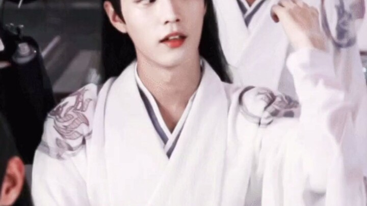 【Bo Jun Yi Xiao】《Six Years Older, Spoiled and Pretty Baby》