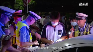 广西32名少年骑摩托组团炸街飙车 上百名交警深夜合围