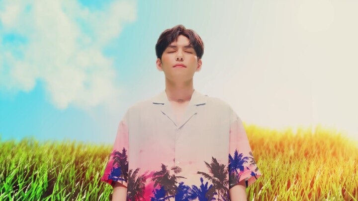 فيديو موسيقي مثير ومميز حتى ضمن مشهد K-pop بأكمله! فرقة DAY6 الفرعية تقدّم «دارلينغ على الشاطئ»!