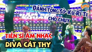 "Tiến Sĩ Âm Nhạc" DIVA Cát Thy NÁO LOẠN sân khấu khiến Hot Boy đánh đờn "toát mồ hôi hột"