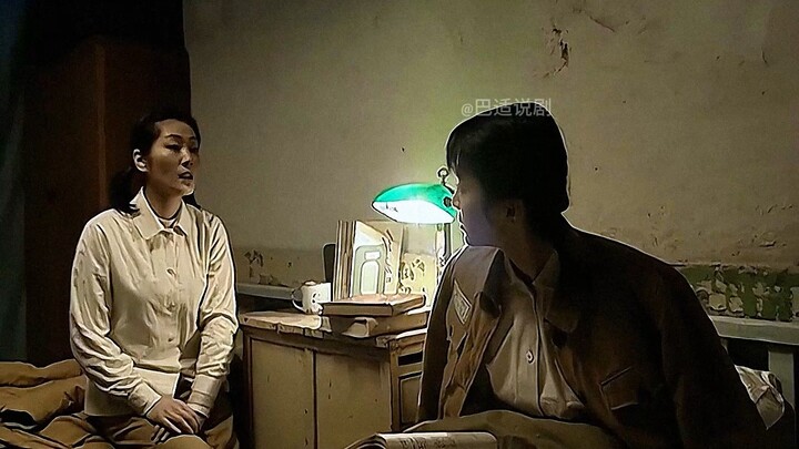 Lượng Kiếm: 90 – Đoạn Bằng quỳ xuống thể hiện khí phách của người lính