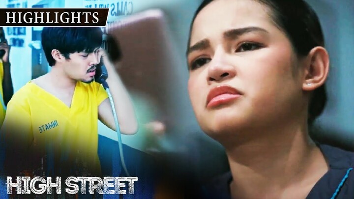 Archie tries to call Roxy | High Street (w/ English Subs)